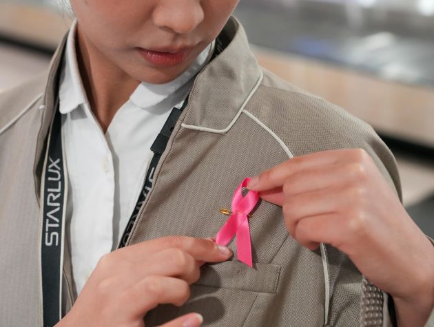 STARLUX Airlines ╳ Estée Lauder | Fourth Year of Power of Pink at T2, Moving Toward a Breast Cancer-Free World🛫